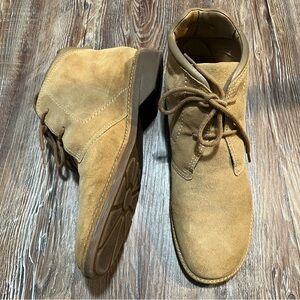 Eddie Bauer Women's Chukka Boots Size 11 Tan Brown Suede Leather Lace Up Shoes